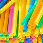 Plastice Straws per 4 pieces